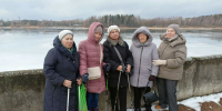 Рузские пенсионеры занимаются скандинавской ходьбой - РузаРИА