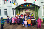 Маленькие жители Покровского участвовали в масленичных гуляниях с библиотекарем