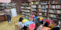 В Рузской библиотеке прошёл мастер-класс «Разноцветные бусинки» - РузаРИА