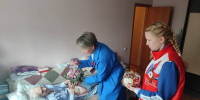 Рузские волонтеры поздравили труженицу тыла с Днем Победы - Рузский городской округ