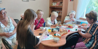 В Орешковской библиотеке прошло творческое занятие с пенсионерами - РузаРИА