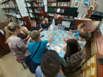 Сытьковские школьники занимаются творчеством на каникулах