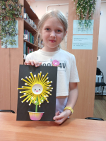 Юные орешковцы мастерили оригинальное панно