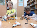 Юные орешковцы мастерили оригинальное панно