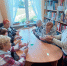 Орешковские долголеты мастерили бабочек из фоамирана - РузаРИА