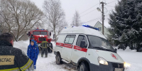 В Рузском округе работники ГКУ МО «Мособлпожспас» помогли выбраться застрявшей в снегу машине скорой помощи - Рузский городской округ
