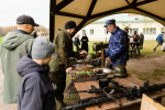 Росгвардеец организовал выставку на военно-патриотическом мероприятии в Бородино